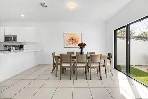 656 NW 203rd Terrace Miami Gardens FL 33169