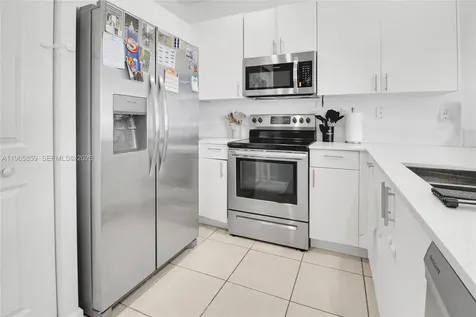 656 NW 203rd Terrace Miami Gardens FL 33169