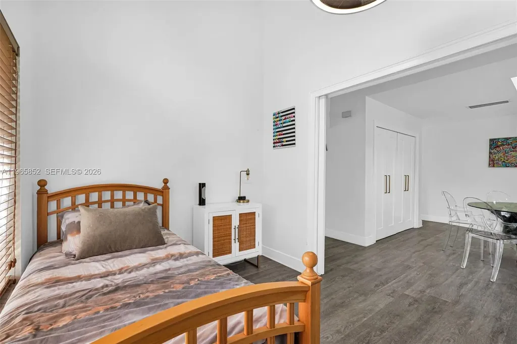 7635 W Sierra Terrace W Boca Raton FL 33433