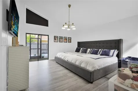 7635 W Sierra Terrace W Boca Raton FL 33433