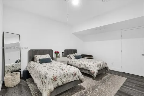 7635 W Sierra Terrace W Boca Raton FL 33433