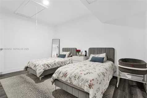 7635 W Sierra Terrace W Boca Raton FL 33433