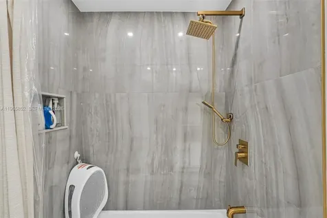 7635 W Sierra Terrace W Boca Raton FL 33433