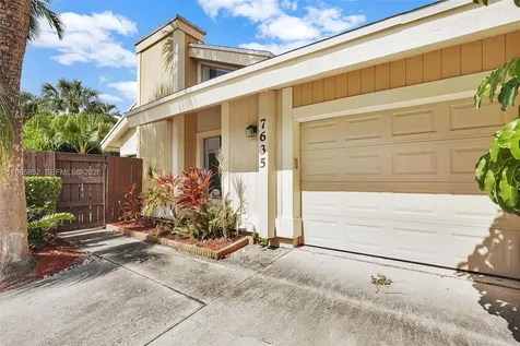 7635 W Sierra Terrace W Boca Raton FL 33433