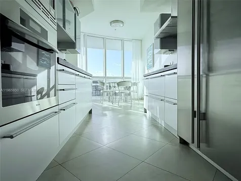 18201 Collins Avenue Sunny Isles Beach FL 33160