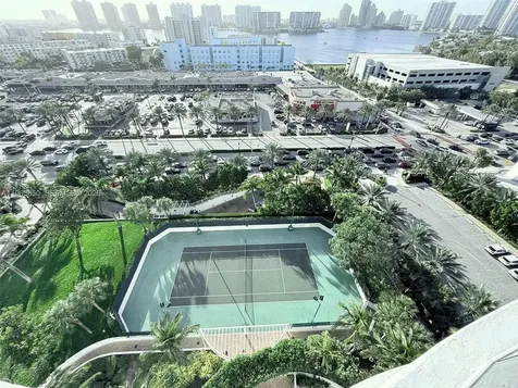 18201 Collins Avenue Sunny Isles Beach FL 33160