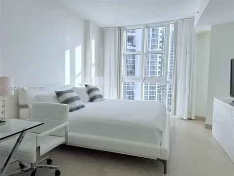 18201 Collins Avenue Sunny Isles Beach FL 33160