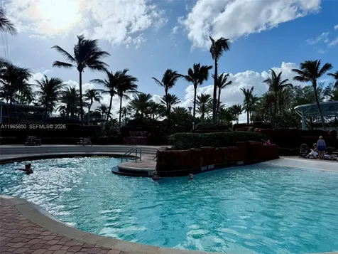 18201 Collins Avenue Sunny Isles Beach FL 33160