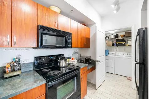 9172 Collins Avenue Surfside FL 33154