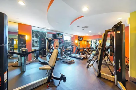 9172 Collins Avenue Surfside FL 33154