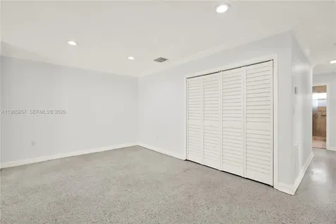 606 SW 58th Court Miami FL 33144