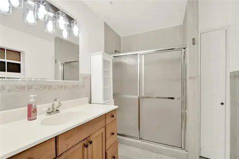606 SW 58th Court Miami FL 33144