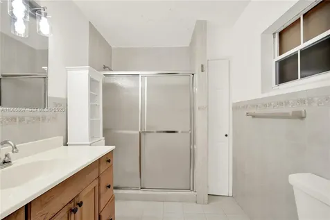 606 SW 58th Court Miami FL 33144