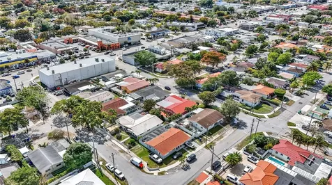 606 SW 58th Court Miami FL 33144