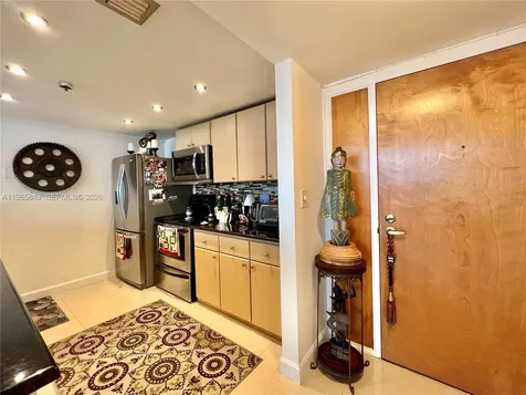 7601 E Treasure Drive North Bay Village FL 33141