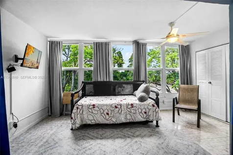408 Southampton A West Palm Beach FL 33417