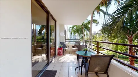2500 Parkview Drive Hallandale Beach FL 33009