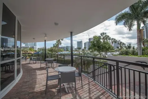 2500 Parkview Drive Hallandale Beach FL 33009