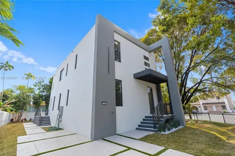 1644 NW 8th Terrace Miami FL 33125