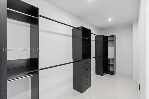 1644 NW 8th Terrace Miami FL 33125