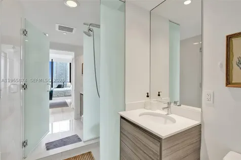 121 NE 34th Street Miami FL 33137