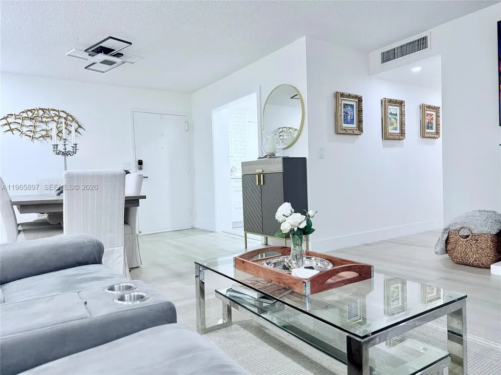 6000 NE 22nd Way Fort Lauderdale FL 33308