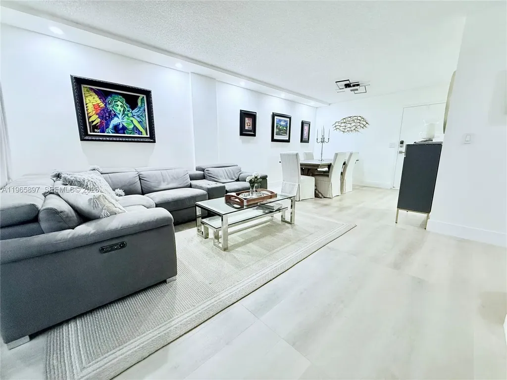 6000 NE 22nd Way Fort Lauderdale FL 33308