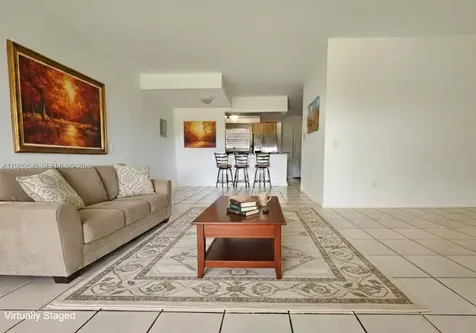 140 NW 87th Avenue Miami FL 33172