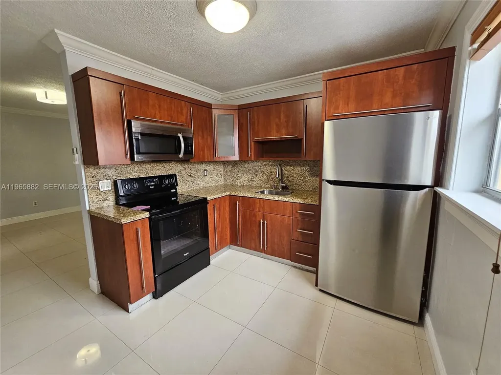 47 NW 47th Avenue Miami FL 33126