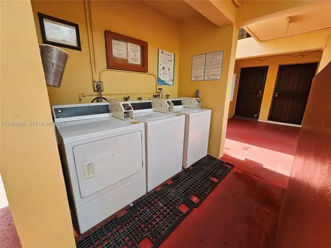 47 NW 47th Avenue Miami FL 33126