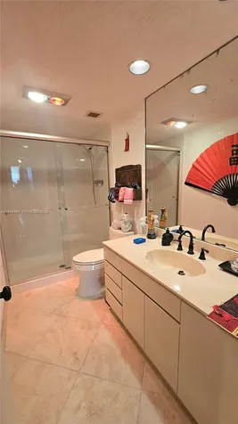 1985 S Ocean Drive Hallandale Beach FL 33009