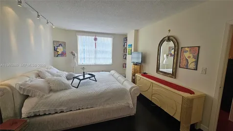 1985 S Ocean Drive Hallandale Beach FL 33009
