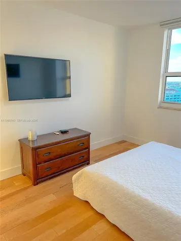 19501 W Country Club Drive Aventura FL 33180