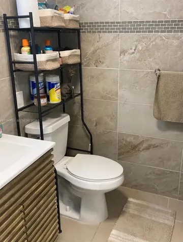 462 Golden Isles Drive Hallandale Beach FL 33009