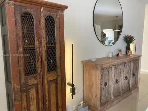 462 Golden Isles Drive Hallandale Beach FL 33009