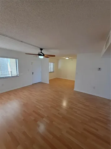 8065 SW 107th Avenue Miami FL 33173