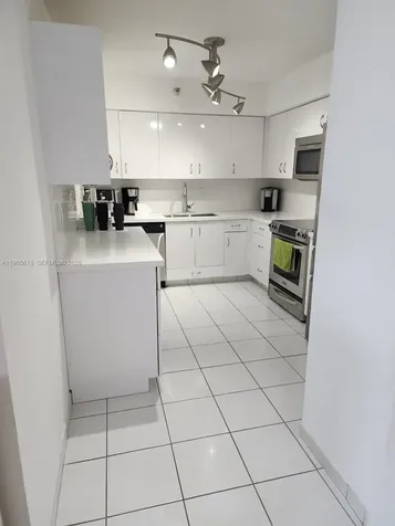 3530 Mystic Pointe Drive Aventura FL 33180