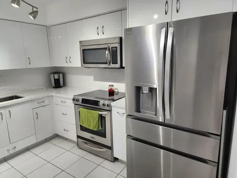 3530 Mystic Pointe Drive Aventura FL 33180