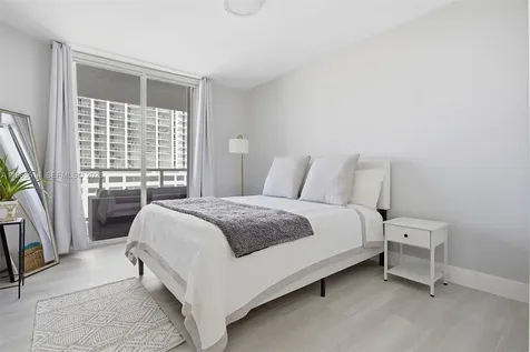 16485 Collins Avenue Sunny Isles Beach FL 33160