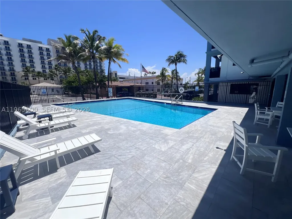 321 Wilson Street Hollywood FL 33019