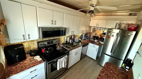 4502 N Federal Highway Lighthouse Point FL 33064
