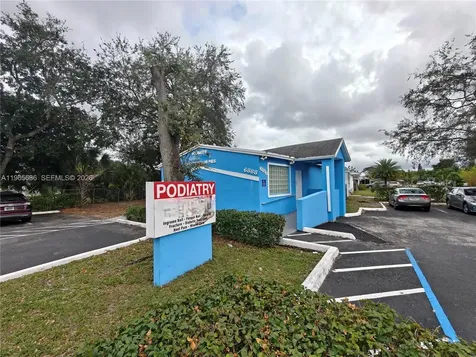 6888 Taft Street Hollywood FL 33024