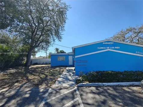 6888 Taft Street Hollywood FL 33024