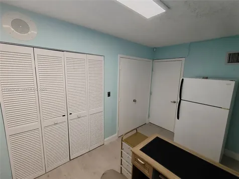 6888 Taft Street Hollywood FL 33024