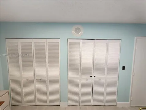 6888 Taft Street Hollywood FL 33024