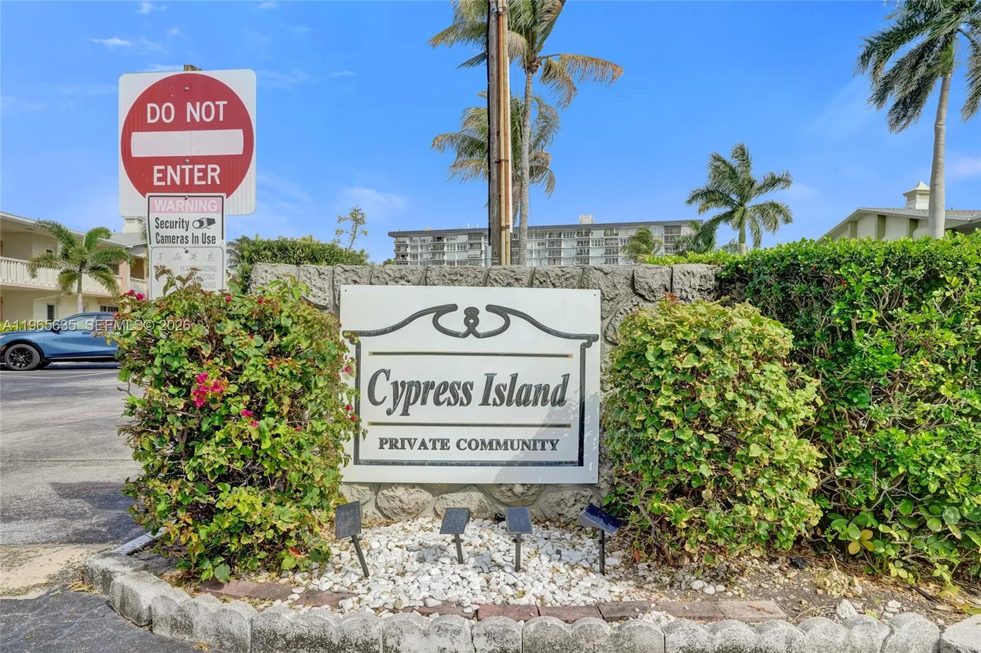 934 SE 9th Avenue Pompano Beach FL 33060