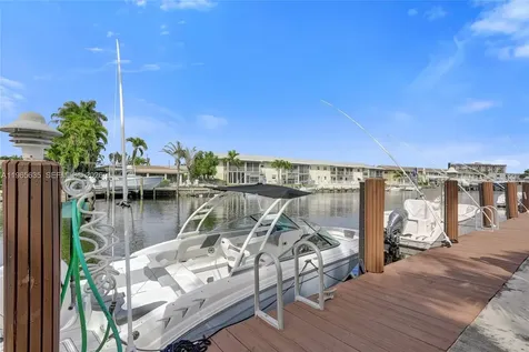 934 SE 9th Avenue Pompano Beach FL 33060