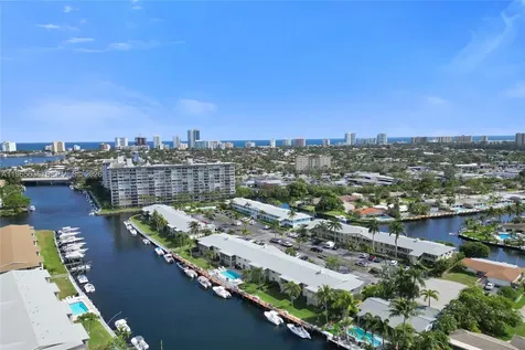 934 SE 9th Avenue Pompano Beach FL 33060