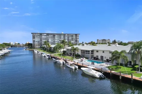 934 SE 9th Avenue Pompano Beach FL 33060