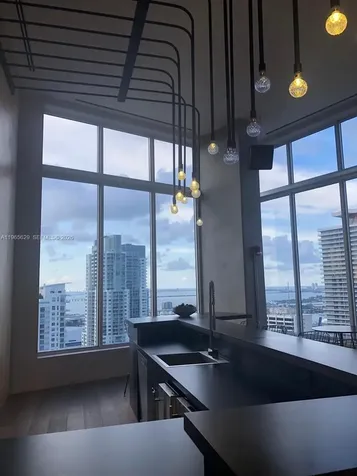 151 SE 1st Street Miami FL 33131